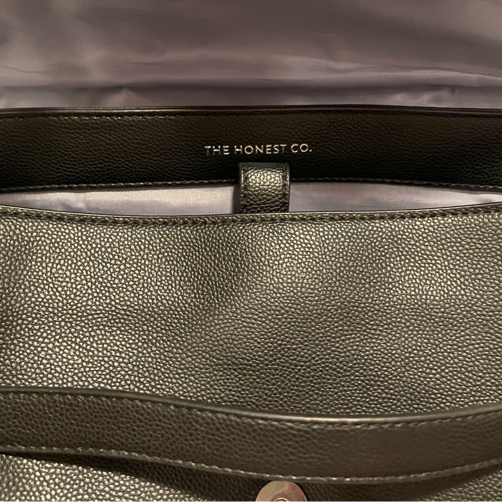 The Honest Company Black Structured Diaper Bag Tote - Picture 10 of 10